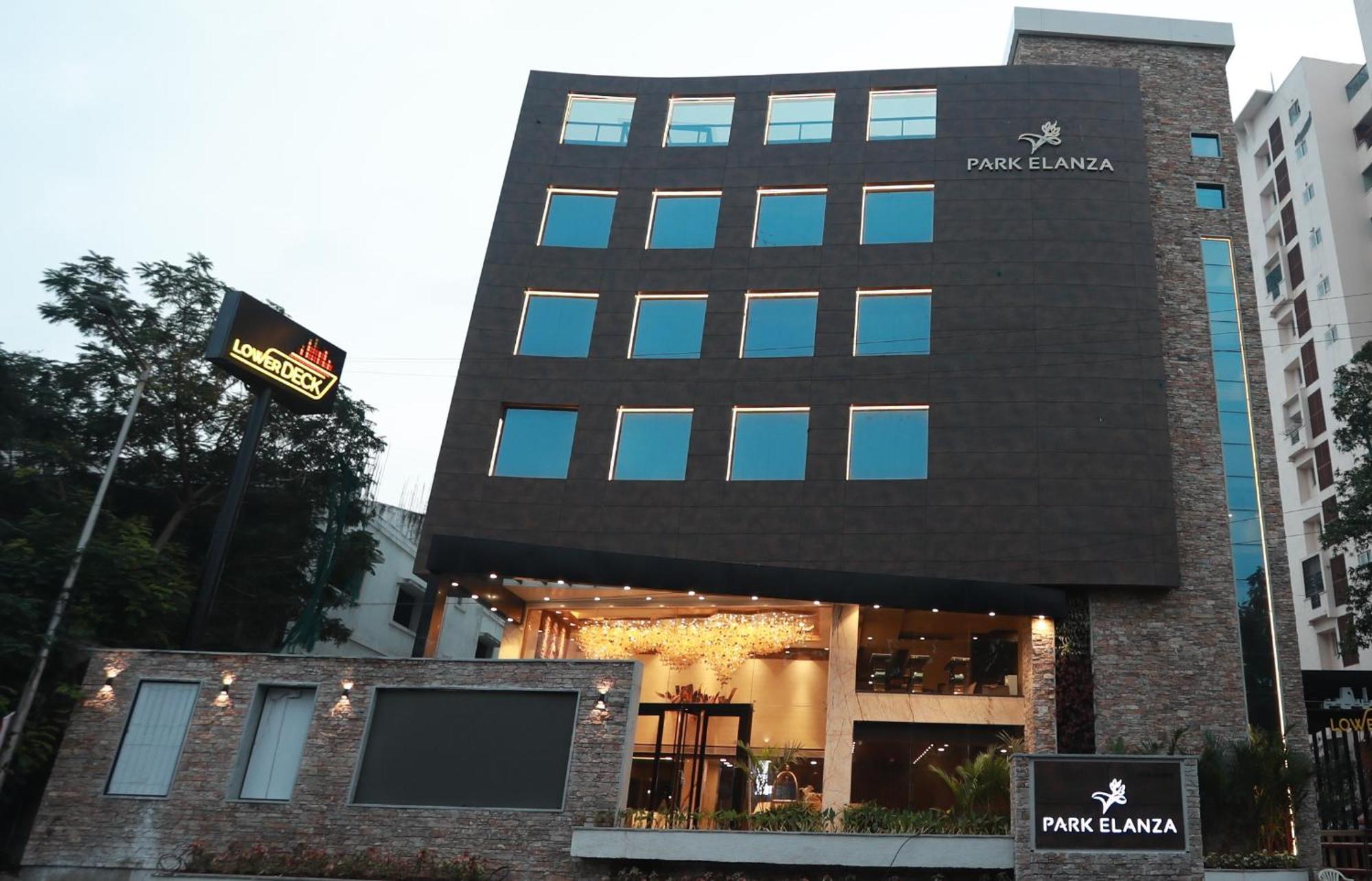 Hotel Park Elanza Chennai Bagian luar foto